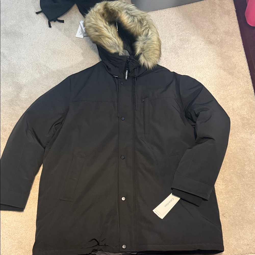 Men’s Calvin Klein jacket/coat black new 0F factor size M fur hood NWT